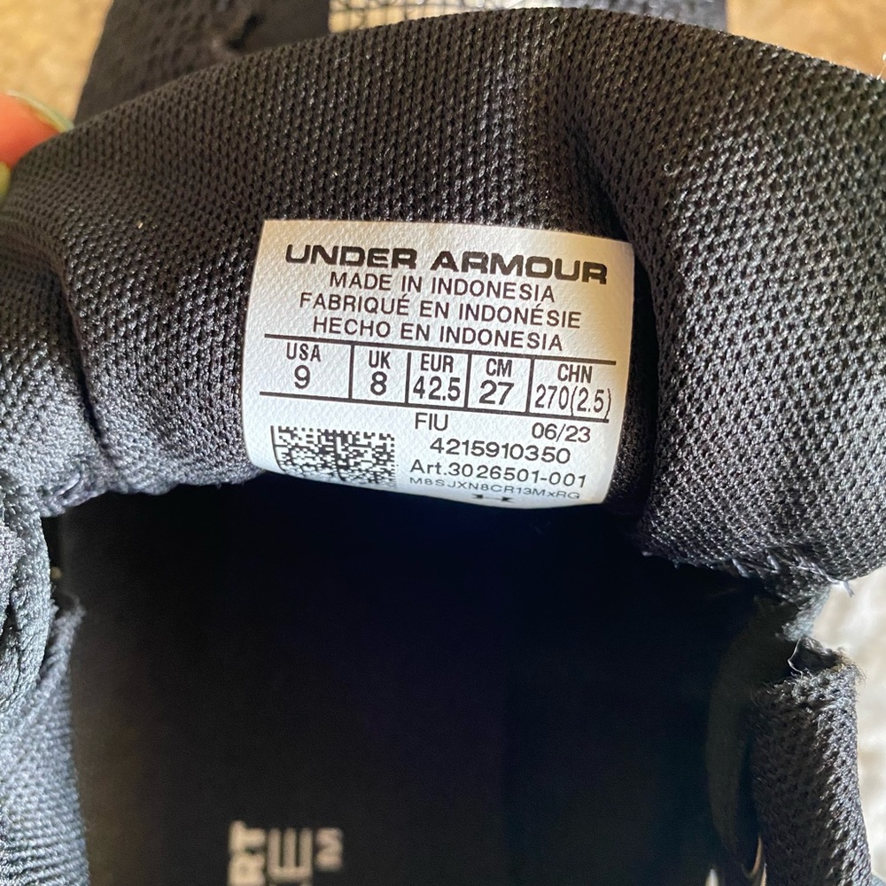 Under Armour charged Gemini Athletic Shoes - Picture 10 of 10